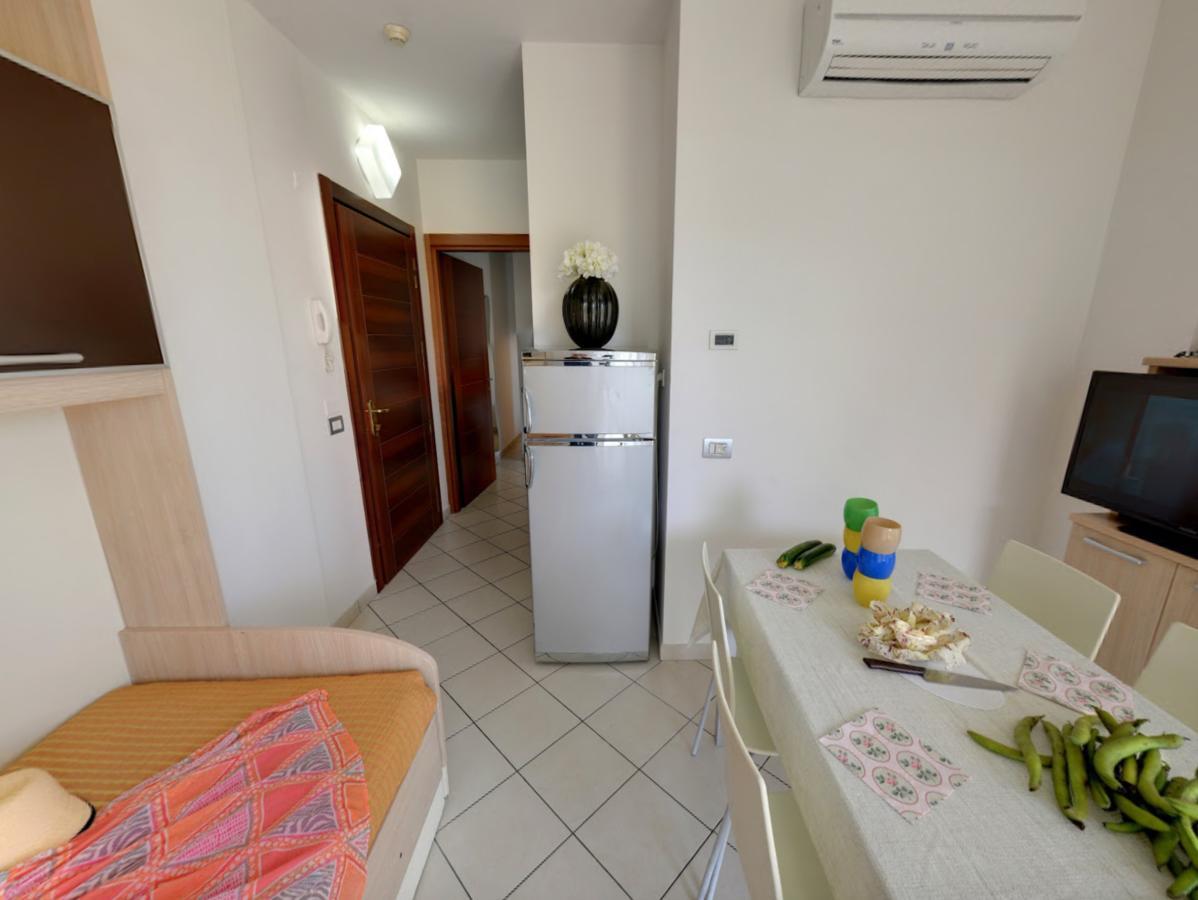 Residence Il Tulipano Riccione Exteriör bild
